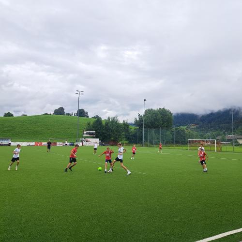 Fußball Völkern