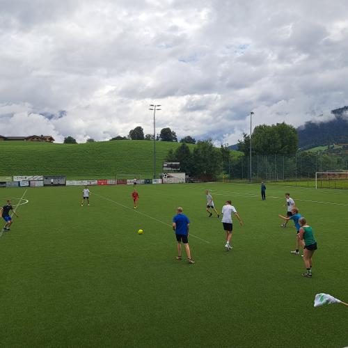 Fußball Völkern