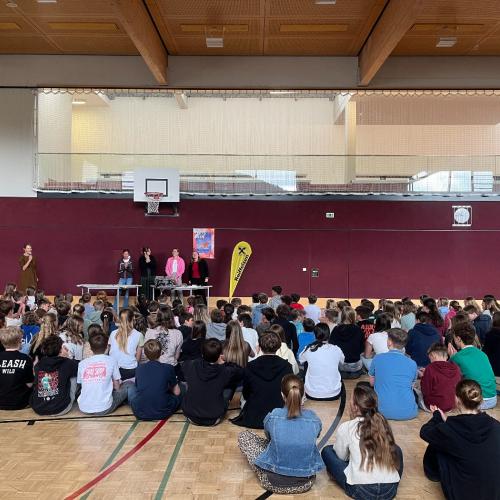 Preisverteilung Zeichenwettbewerb